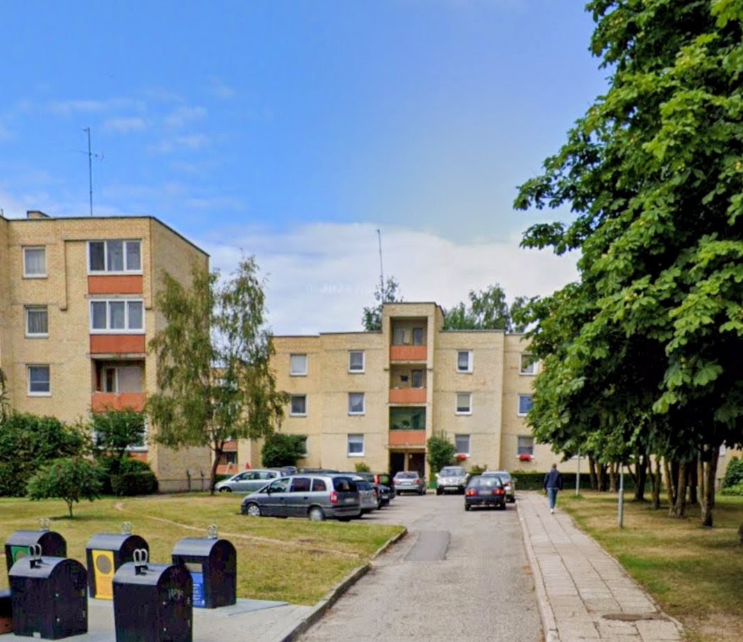 Palangoje parduodamas 4 kambarių butas